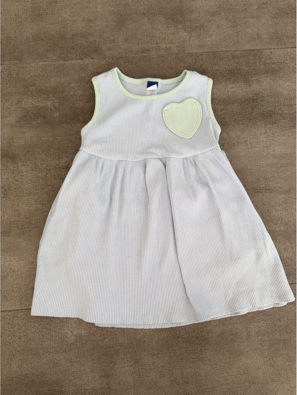2t • Old Navy Sleeveless Heart Dress